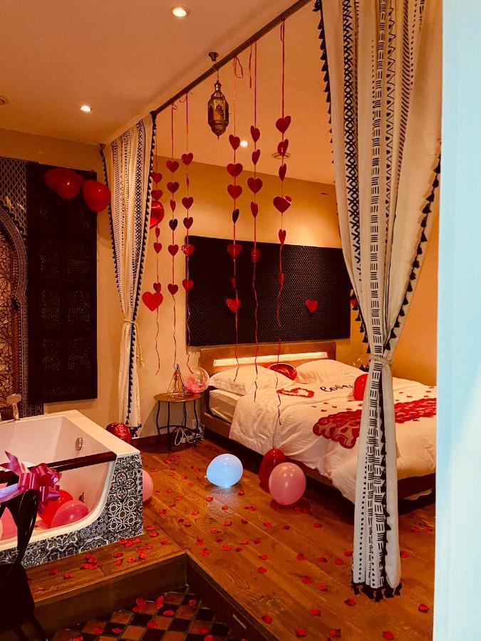 Jacuzzi Love Room Paris Eksteriør billede